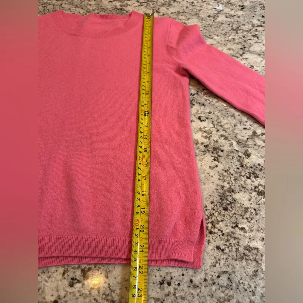 J.‎ Crew Bright Pink Crew Neck Cashmere Sweater
